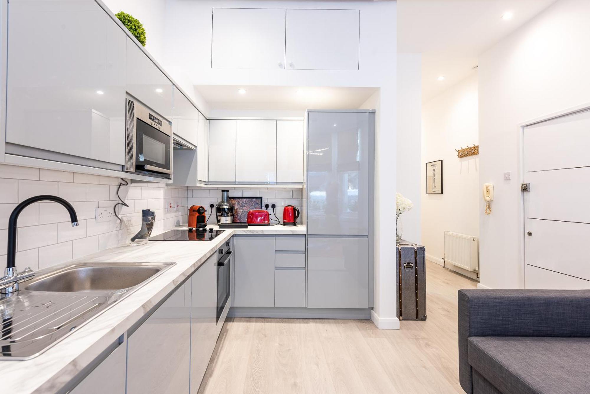 Appartamento Casa Italia Near Kings Road In Chelsea With Wifi & Washing Machine Londra Esterno foto