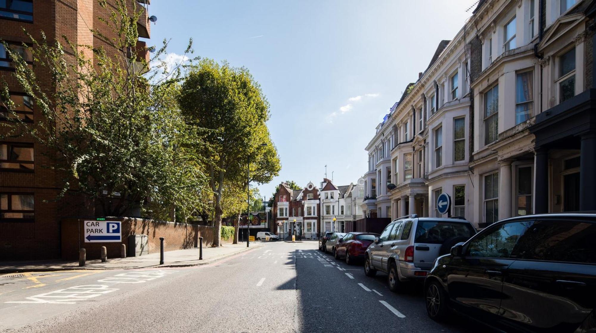 Appartamento Casa Italia Near Kings Road In Chelsea With Wifi & Washing Machine Londra Esterno foto
